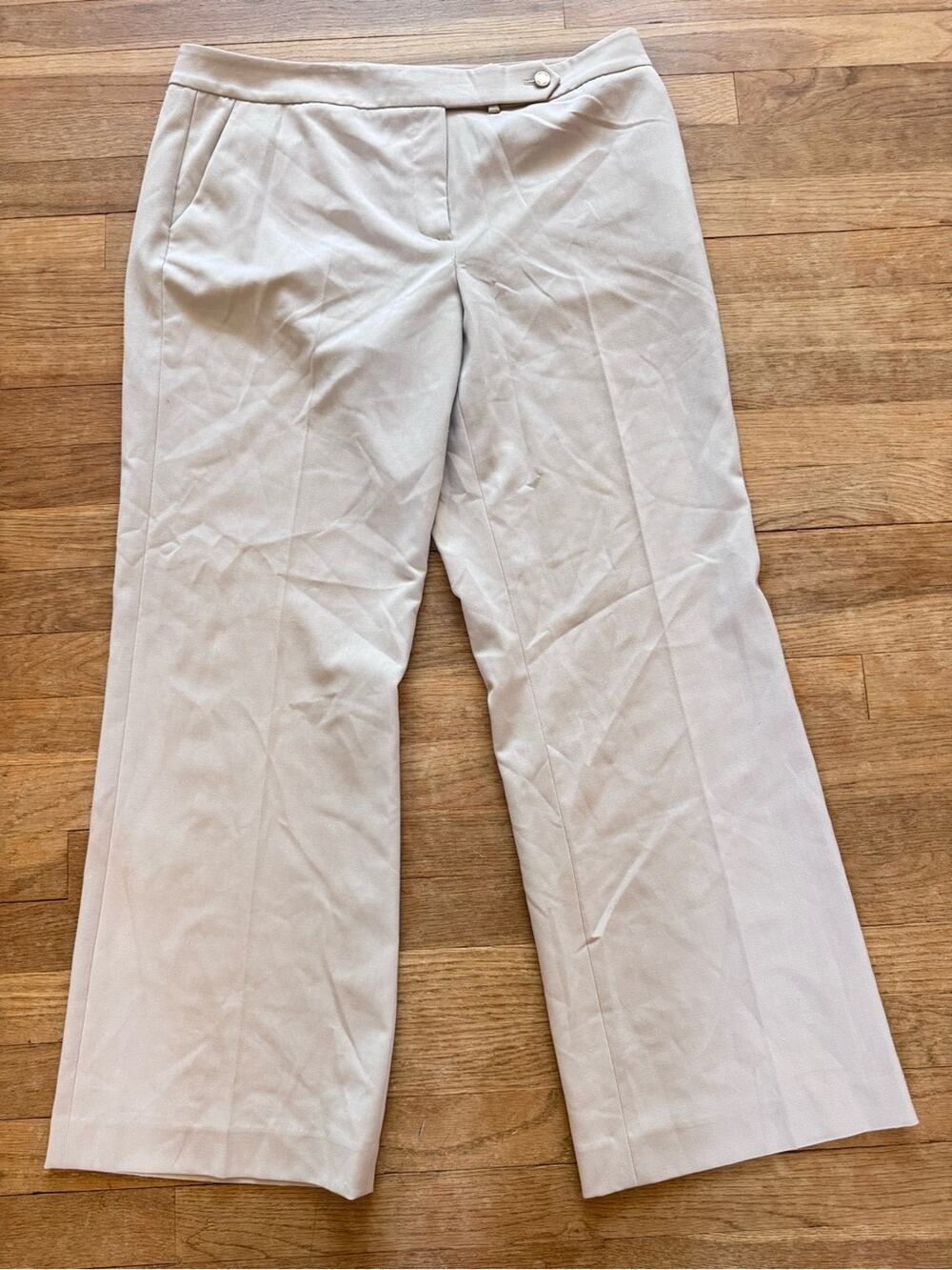 Calvin Klein Women's Beige Classic Fit Dress Pants - Size 14
b36